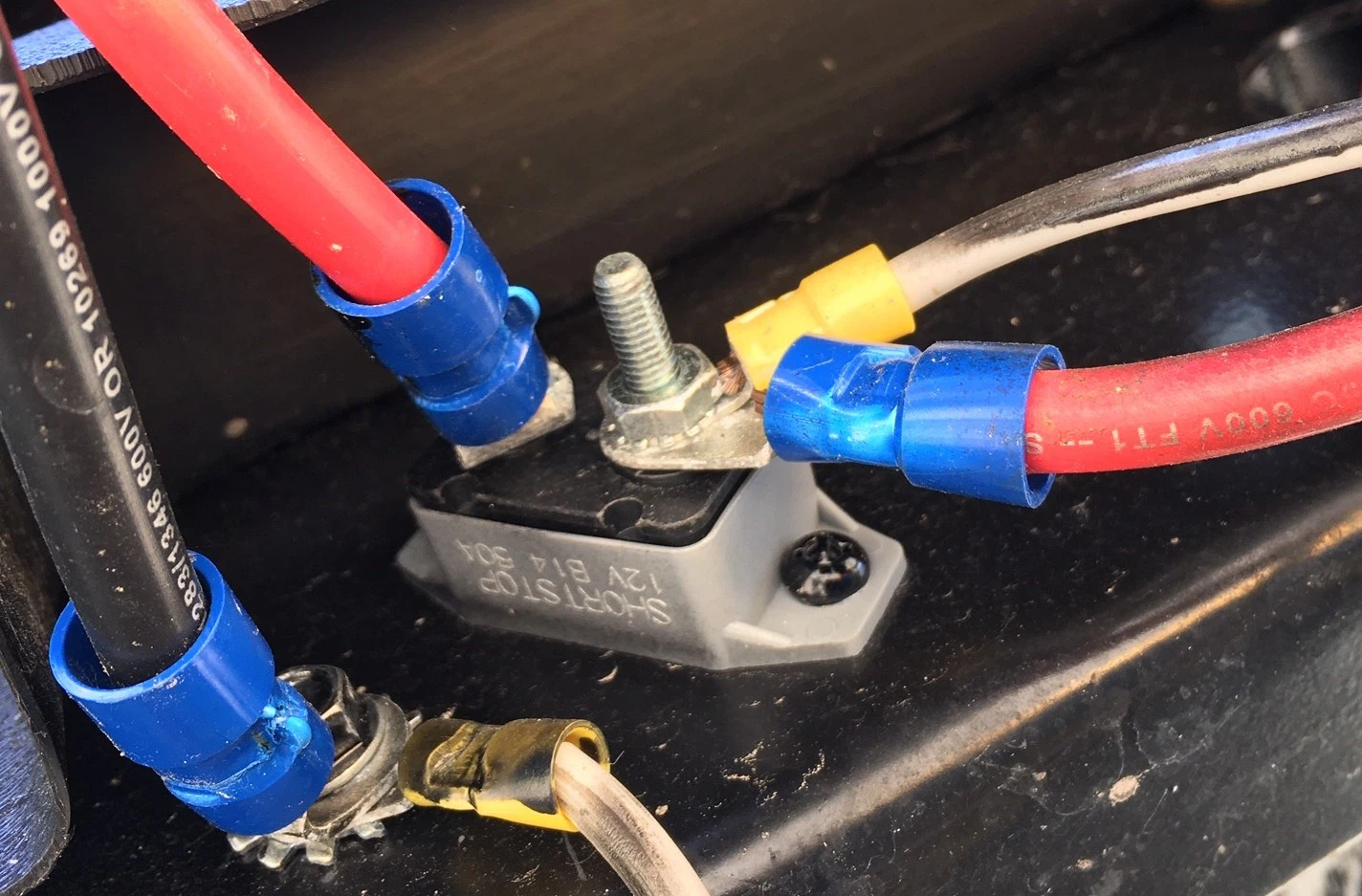 circuit breaker install