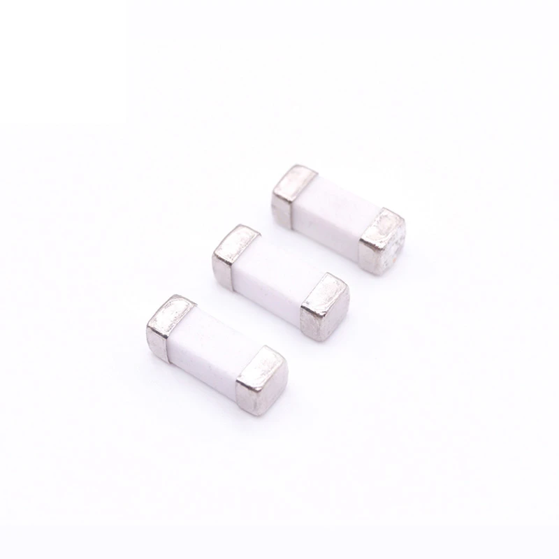 1245-4512-Surface-Mount-SMD-Fuse-Fast-Acting-Time-Lag-Time-Delay-100A-250V-for-Car-Vehicle-Management-System-Battery-Protection-5 1245-4512-Surface-Mount-SMD-Fuse-Fast-Acting-Time-Lag-Time-Delay-100A-250V-for-Car-Vehicle-Management-System-Battery-Protection-5